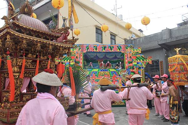 101年10月18日東港迎王 239.jpg