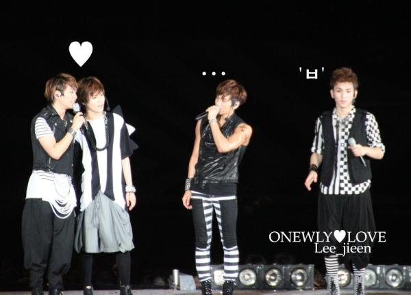 120818-SHINee