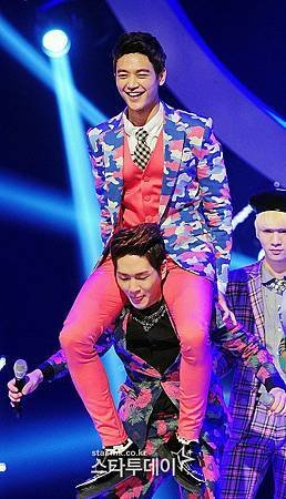 130307 M Countdown2-16MO