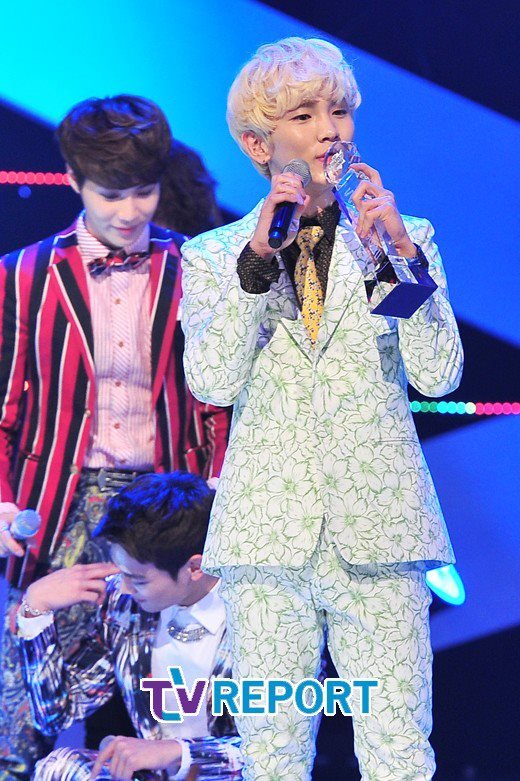 ‎130314 MCountdown-C2-二2