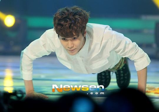 130320‎ Show Champion-C2-7-T4