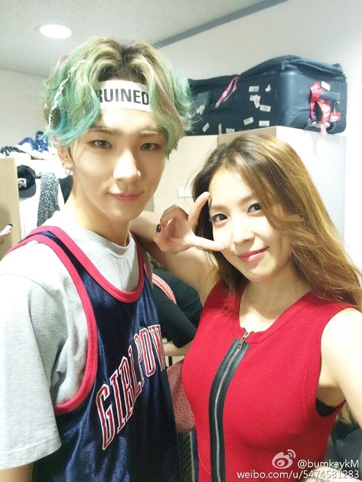 150601 Key 微博 &amp; Instagram 更新-who are you stranger!