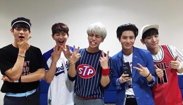 150607 SHINee 官網更新[From. SHINee] SHINeeWorld非常非常感谢~!^^