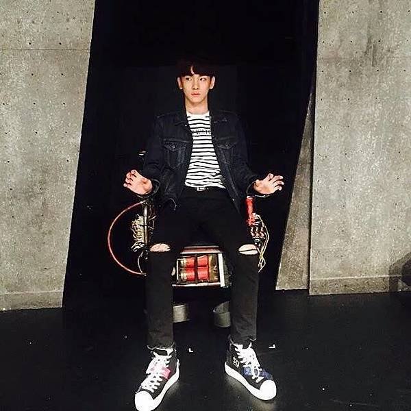 160419 Key Instagram更新-wanted to sit here once