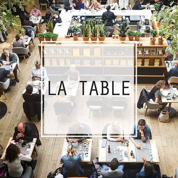 LA TABLE