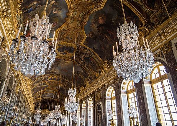 CHATEAU DE VERSAILLES14.jpg