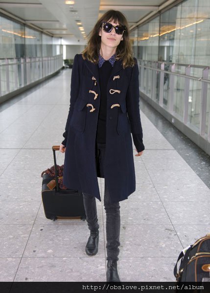 Alexa-Chung-coat-1_0