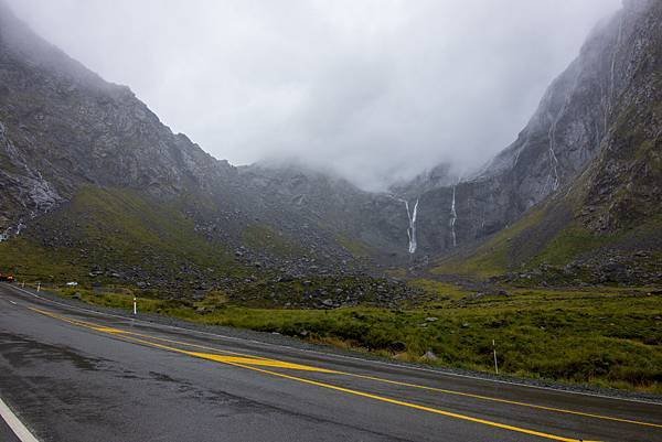 Journey to Milford Sound 029.jpg