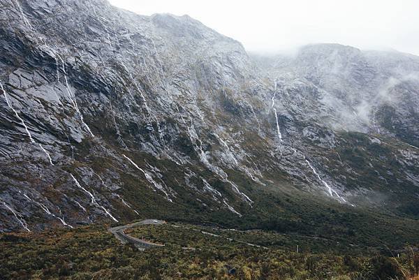 Journey to Milford Sound 036.jpg