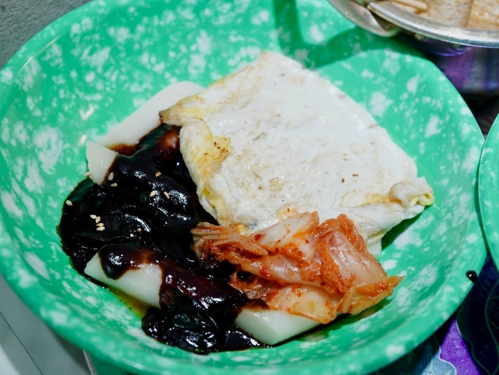 【台南韓式料理】韓湘辣年糕五妃店  ｜韓式烤肉飯、大醬湯、辣