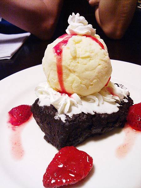 201209232245-1.jpg