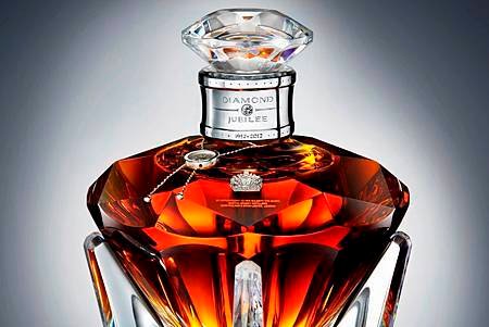 John Walker &amp; Sons匯集八大頂級工藝打造Diamond Jubilee限量典藏版蘇格蘭威士忌　歡慶英國女王伊莉莎白二世登基鑽禧