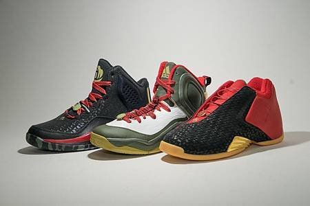 1.為慶祝即將於二月中到來的農曆新年，adidas今天發佈Rose 5 Boost、T-MAC 3與Rose Dominate II羊年特別版本