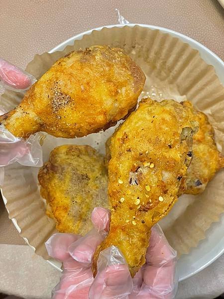 ₍ 🍗 ₎好市多新品-大成椒鹽薄皮炸雞，採用厚實雞腿肉🍗 一