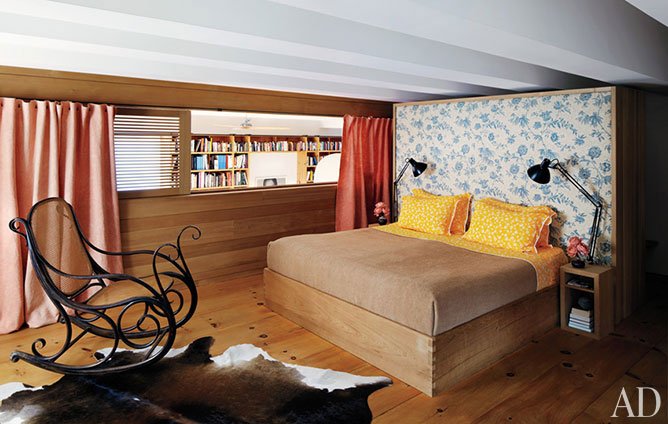 inez-van-lamsweerde-vinoodh-matadin-08-bedroom