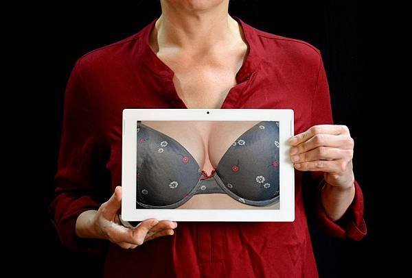 adult-bra-breast-209680.jpg