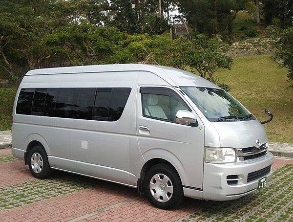 hiace.JPG