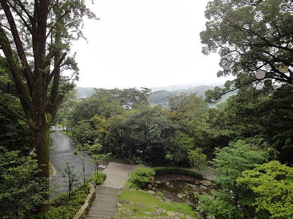 展望台看山下太宰府區景
