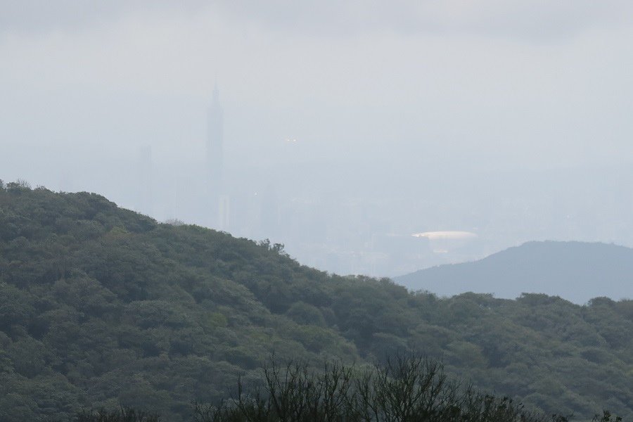 頂山石梯嶺步道