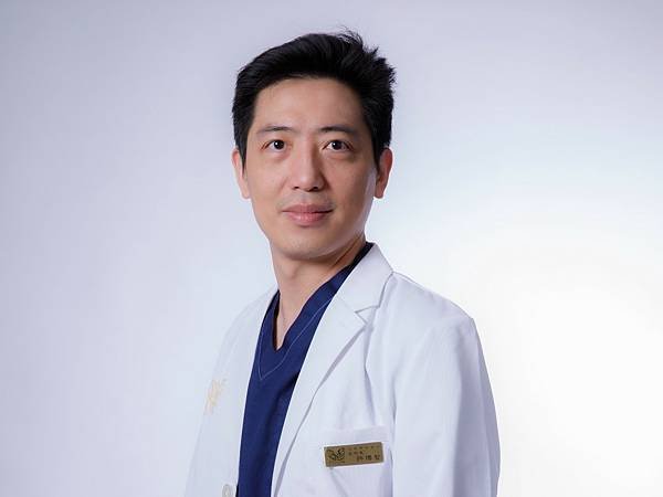 All-On-4費用多少才合理？許博智醫師指出應注意的價格陷阱