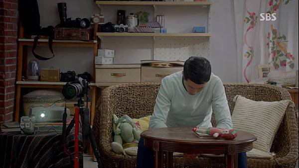 (그 겨울, 바람이 분다.E13.130321.HDTV.H264.720p-HANrel.avi)[00.25.38.738]