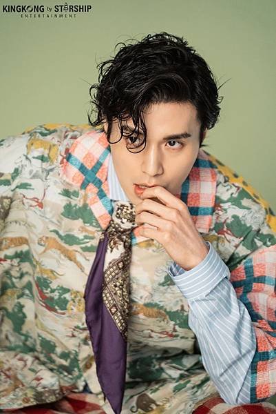 190911_이동욱_화보_에스콰이어_070_작업.jpg