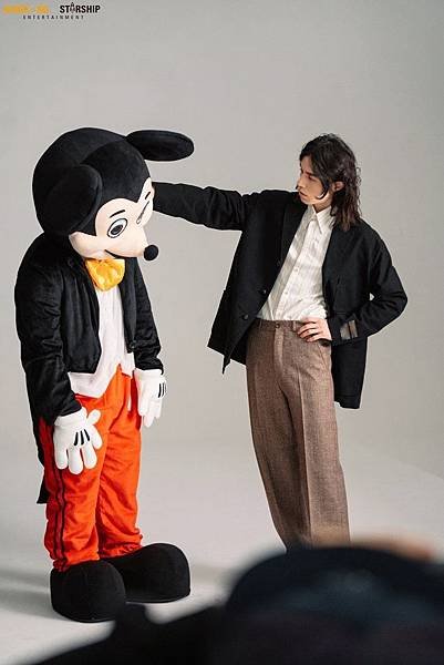 이동욱_(22).jpg