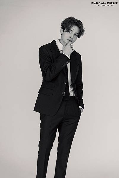 이동욱_(3).jpg