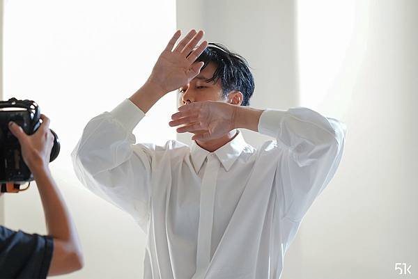 18_싱글즈.jpg