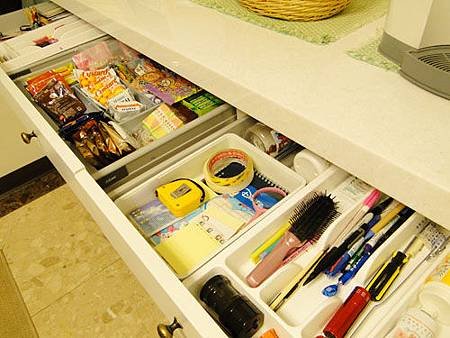 s-drawer-3.jpg