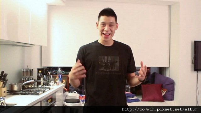 Jeremy Lin Speaks to Stuyvesant Class of 2012回應高中畢業演講邀請.avi_000138347