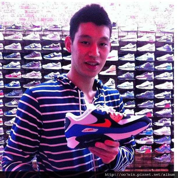 Jeremy在Flight Club買鞋
