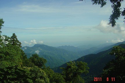 30檜山巨木群森林步道 天空山景.jpg