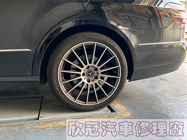 BENZ S212 E200 - 後避震器塌陷、後避震器氣囊