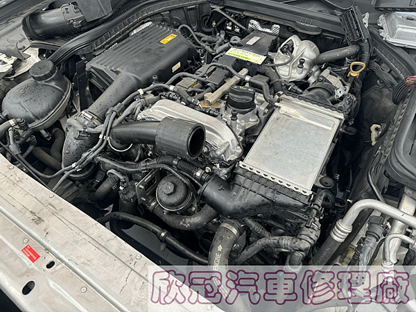 BENZ W205 C200 - 車輛電壓過低、發電機更換、