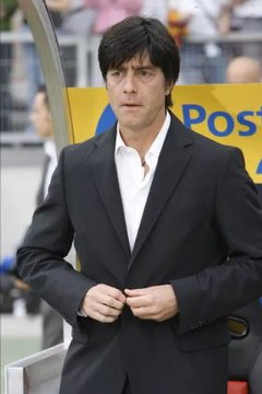 LOEW (6).jpg