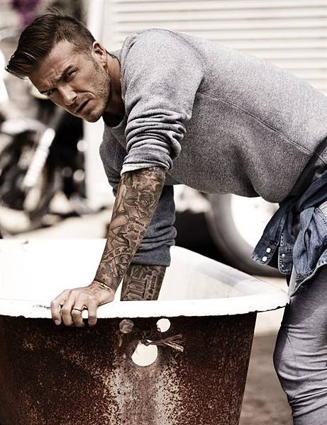 David-Beckham-Esquire-UK-david-beckham-31681743-690-900.png