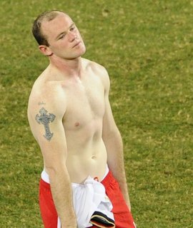 b9cb8281a4cdea4bef2572180142557a-getty-fbl-wc2010-match51-ger-eng.jpg