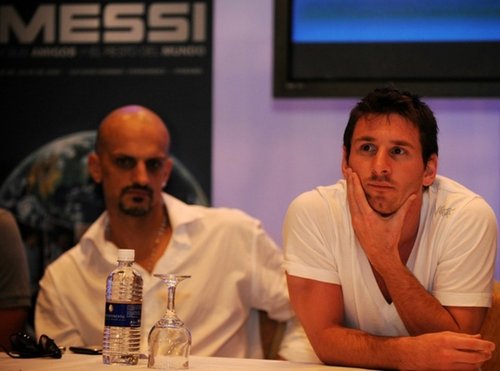 64b6bbb30293906a6101042c2de7d8d3-getty-fbl-panama-argentina-messi.jpg