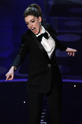 Anne+Hathaway+83rd+Annual+Academy+Awards+Show+QmLJ4-ajDdml.jpg