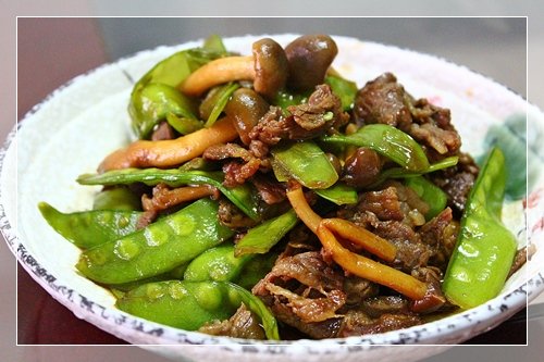 牛五花肉炒荷蘭豆2