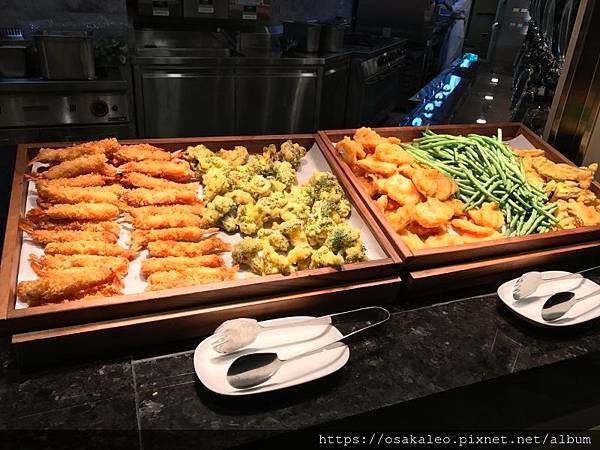 【食記】村卻國際溫泉飯店 明廚百匯 buffet﹝羅東﹞