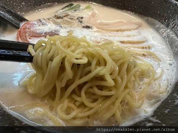 【食記】拉麵諮商室 泡系鹽味雞白湯拉麵 (羅東)