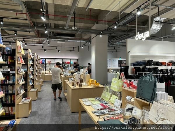 蔦屋書店 台中lalaport