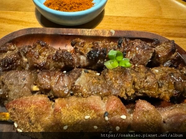 【食記】路邊烤肉 老懂 (羅東)