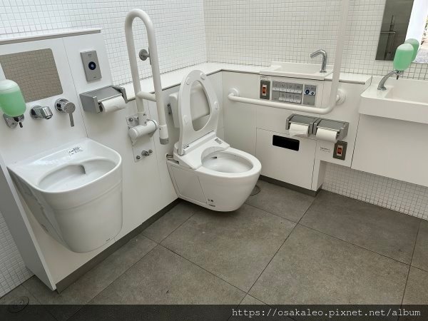 23日本D22.4 「THE TOKYO TOILET」恵比