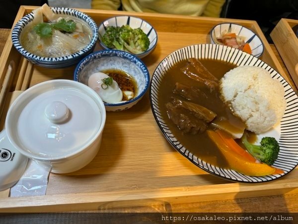 【食記】二漁咖啡-鮮魚定食 (冬山)