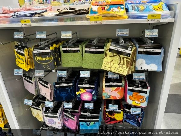 24東京大阪D1.2 成田機場 寶可夢商店、星巴克、UNIQ