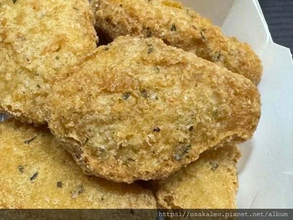 【食記】麥當勞 幻の醬(蒜香酸辣醬) X 辣味麥克鷄塊