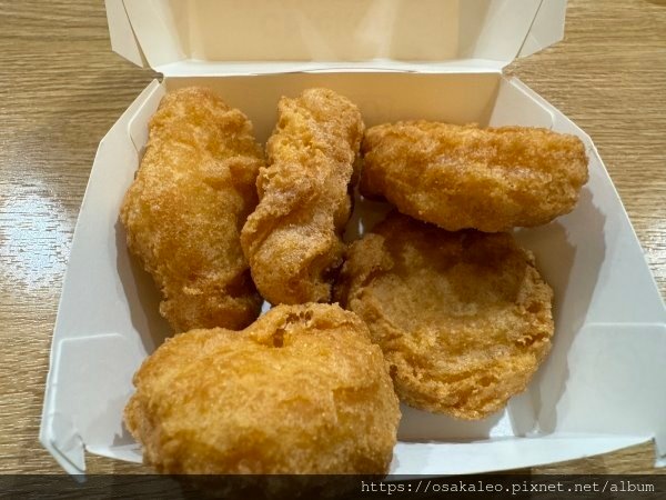 24大阪行 麥當勞 柯南漢堡、辣味麥克雞塊